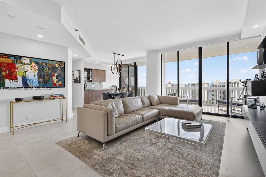 For Sale: $1,100,000 (3 beds, 2 baths, 1690 Square Feet)