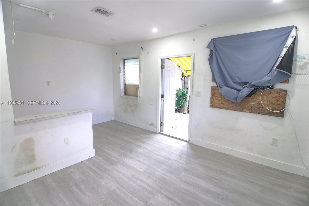 En Venta: $1,059,000 (0 camas, 0 baños, 900 Pies cuadrados)