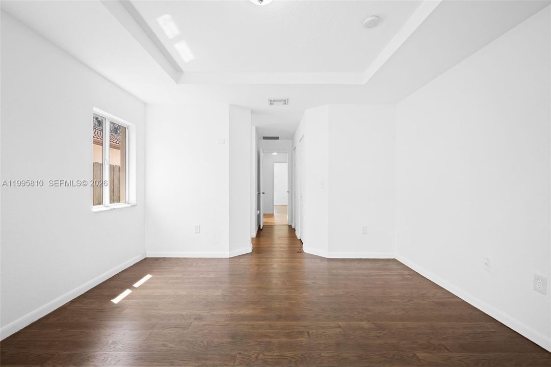 Vendido Recientemente: $475,000 (3 camas, 2 baños, 1452 Pies cuadrados)