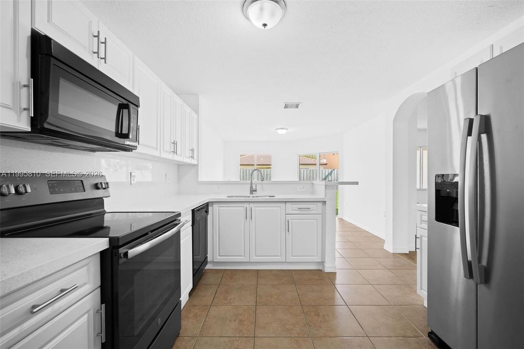Vendido Recientemente: $475,000 (3 camas, 2 baños, 1452 Pies cuadrados)