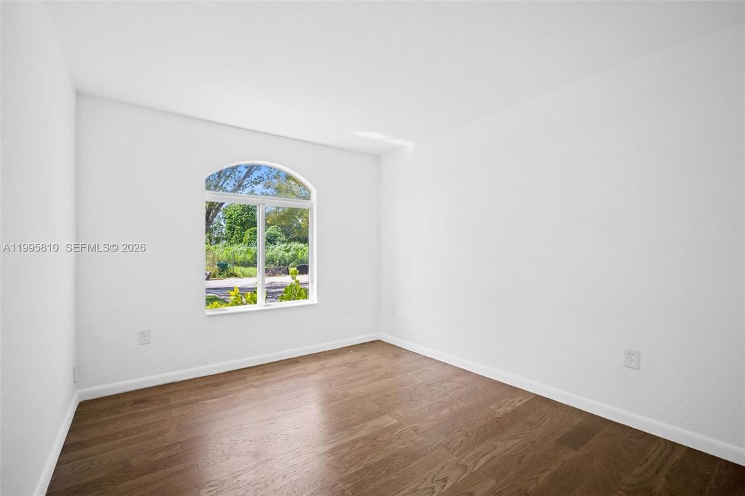 Vendido Recientemente: $475,000 (3 camas, 2 baños, 1452 Pies cuadrados)