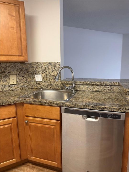 En Renta: $2,200 (2 camas, 2 baños, 950 Pies cuadrados)