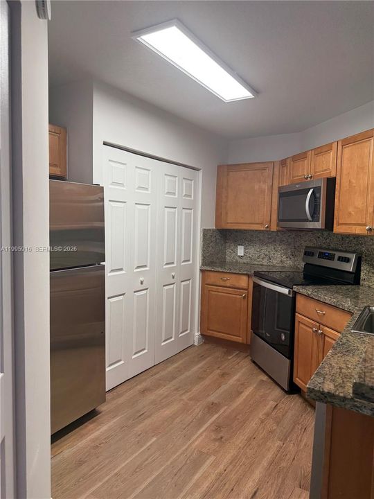 En Renta: $2,200 (2 camas, 2 baños, 950 Pies cuadrados)