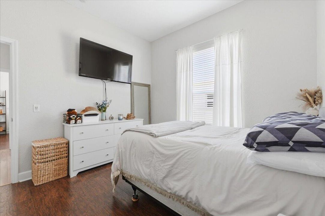 45-Bedroom 3