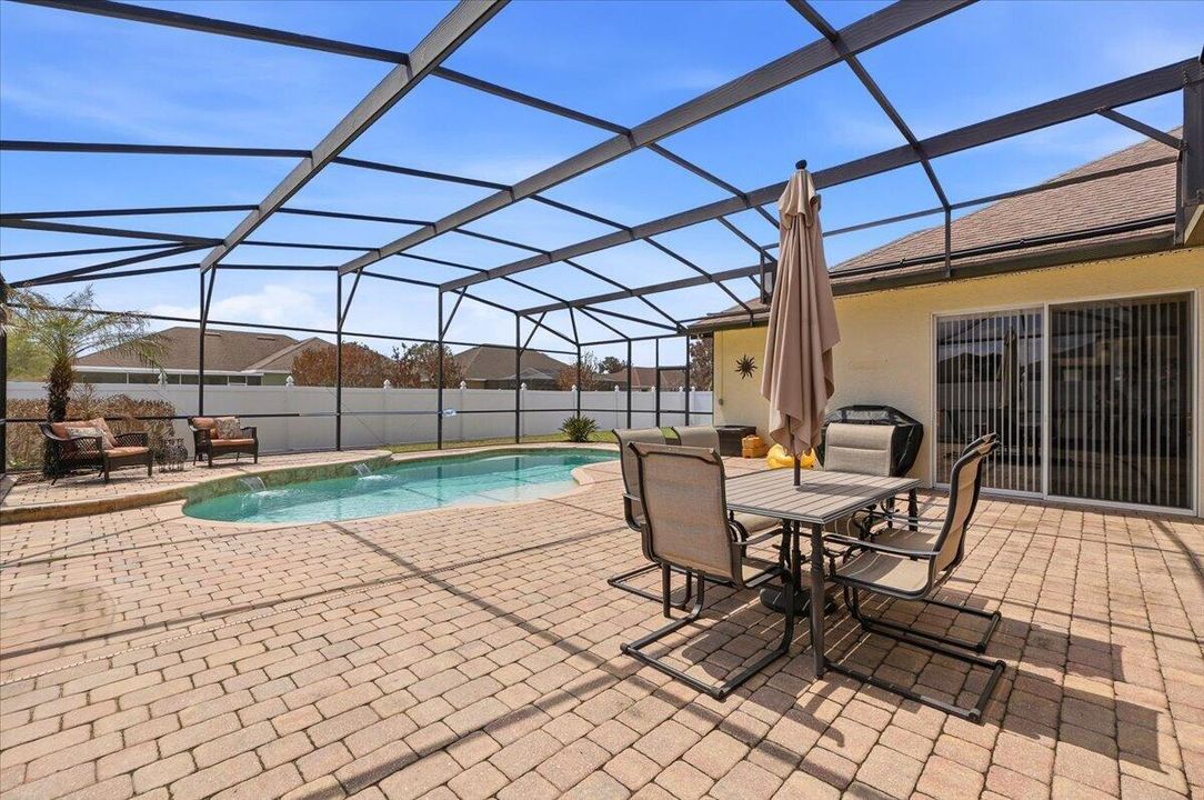 55-Screened Porch