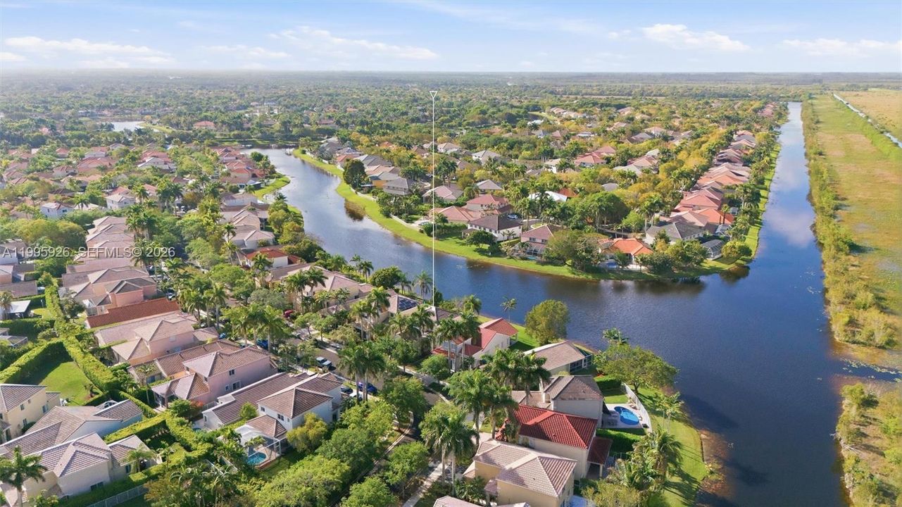 Недавно продано: $770,000 (3 спален, 2 ванн, 1815 Квадратных фут)