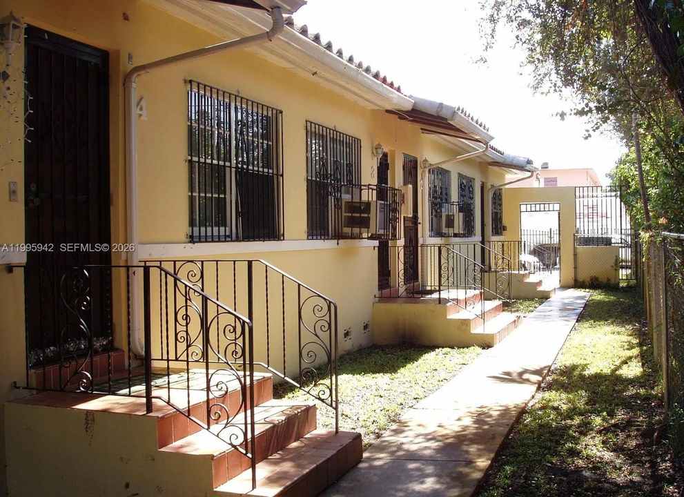 For Sale: $650,000 (0 beds, 0 baths, 2131 Square Feet)