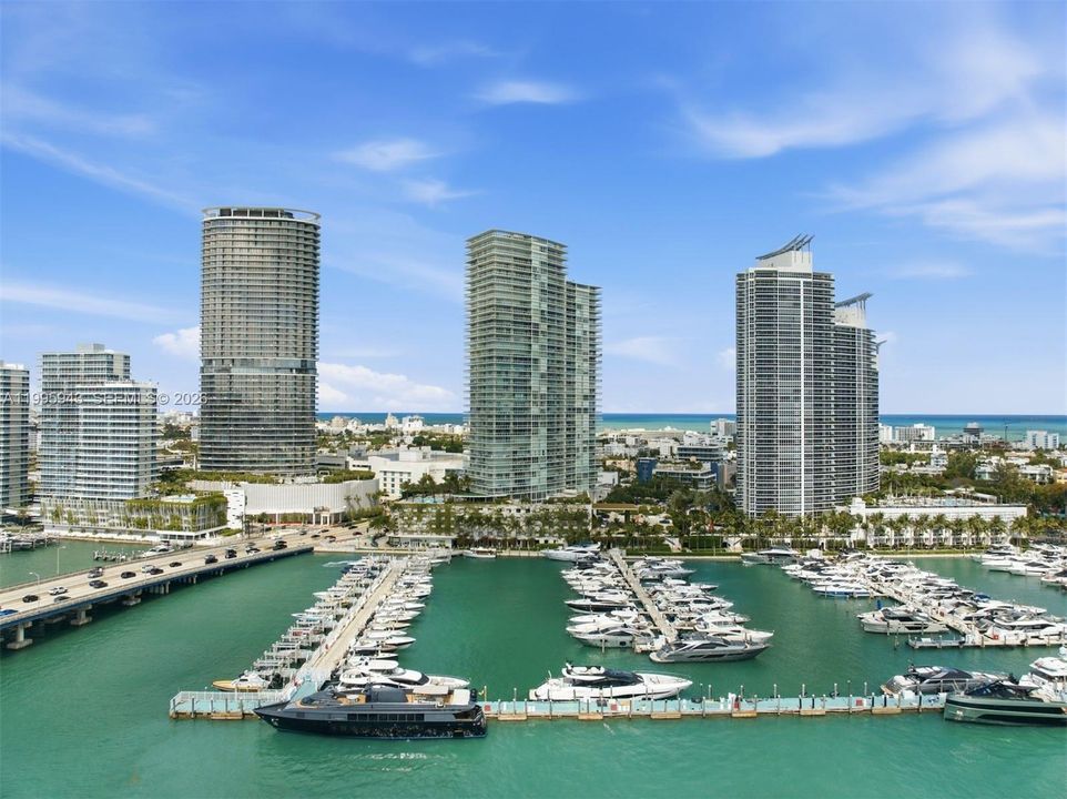 En Venta: $1,795,000 (2 camas, 2 baños, 1370 Pies cuadrados)
