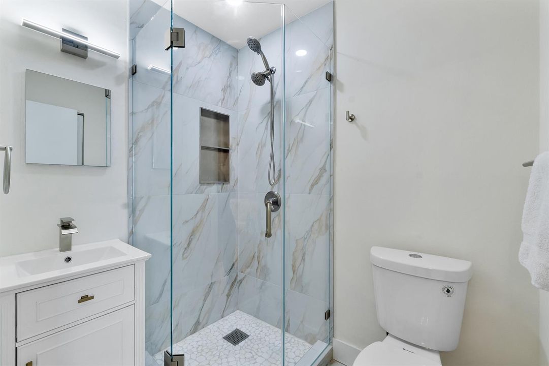 1030 Citrus Way apt 204_011