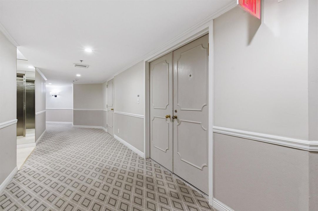 HALLWAY ENTRANCE