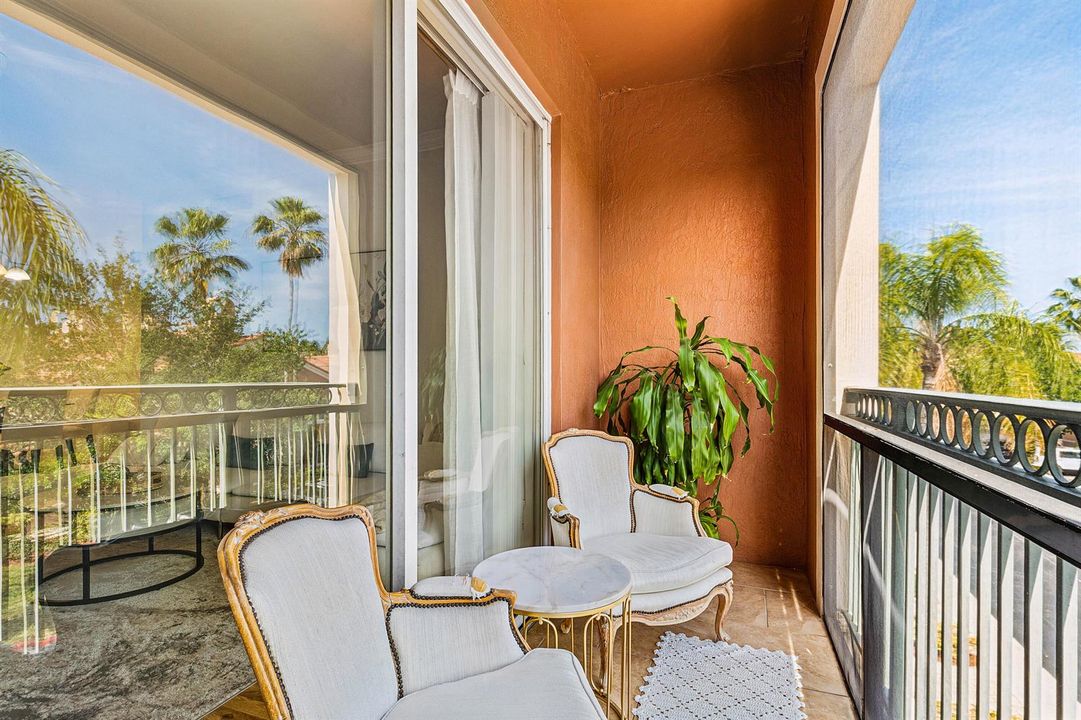 023-11770SaintAndrewsPlace-304-Wellingto