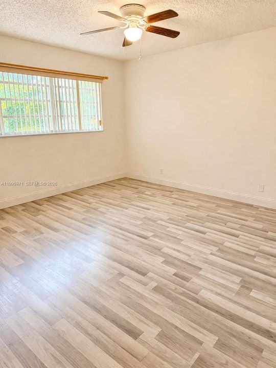 En Venta: $105,000 (2 camas, 2 baños, 960 Pies cuadrados)