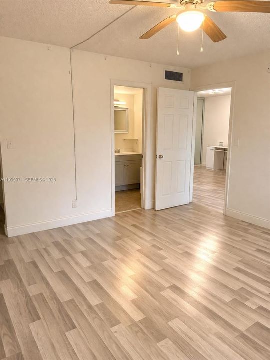 En Venta: $105,000 (2 camas, 2 baños, 960 Pies cuadrados)