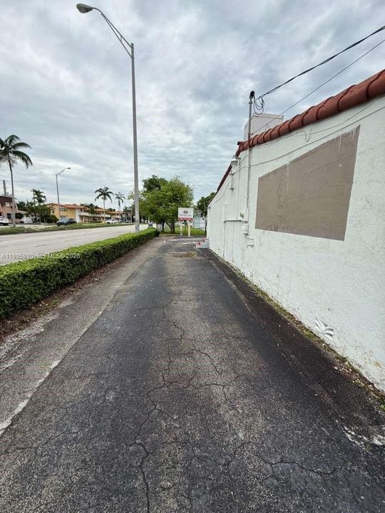 出租: $11,916 (0 贝兹, 0 浴室, 0 平方英尺)