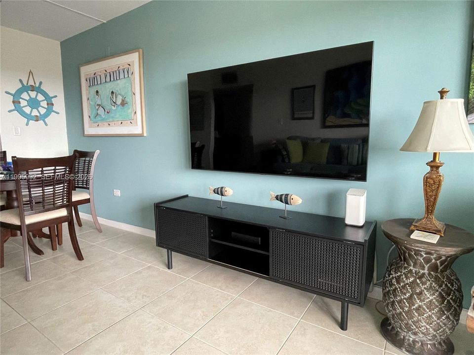 For Sale: $410,000 (1 beds, 1 baths, 0 Square Feet)