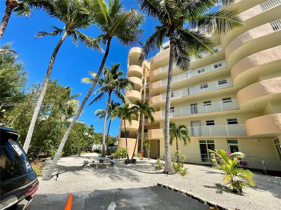For Sale: $410,000 (1 beds, 1 baths, 0 Square Feet)