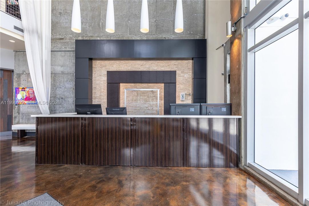 出租: $2,850 (1 贝兹, 1 浴室, 795 平方英尺)