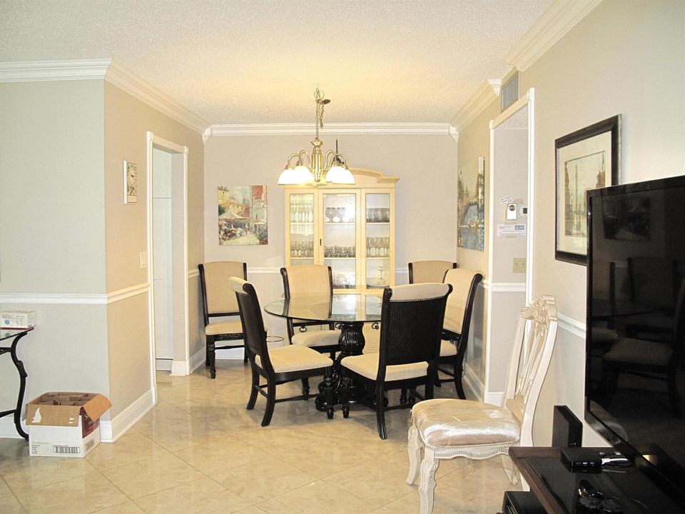 Dining area view (3)