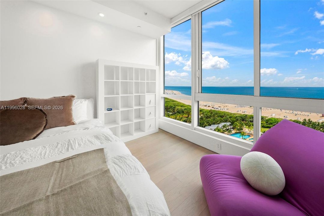 На продажу: $22,000,000 (5 спален, 4 ванн, 2508 Квадратных фут)