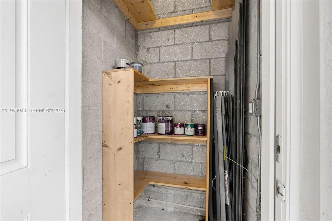На продажу: $314,900 (2 спален, 2 ванн, 1104 Квадратных фут)