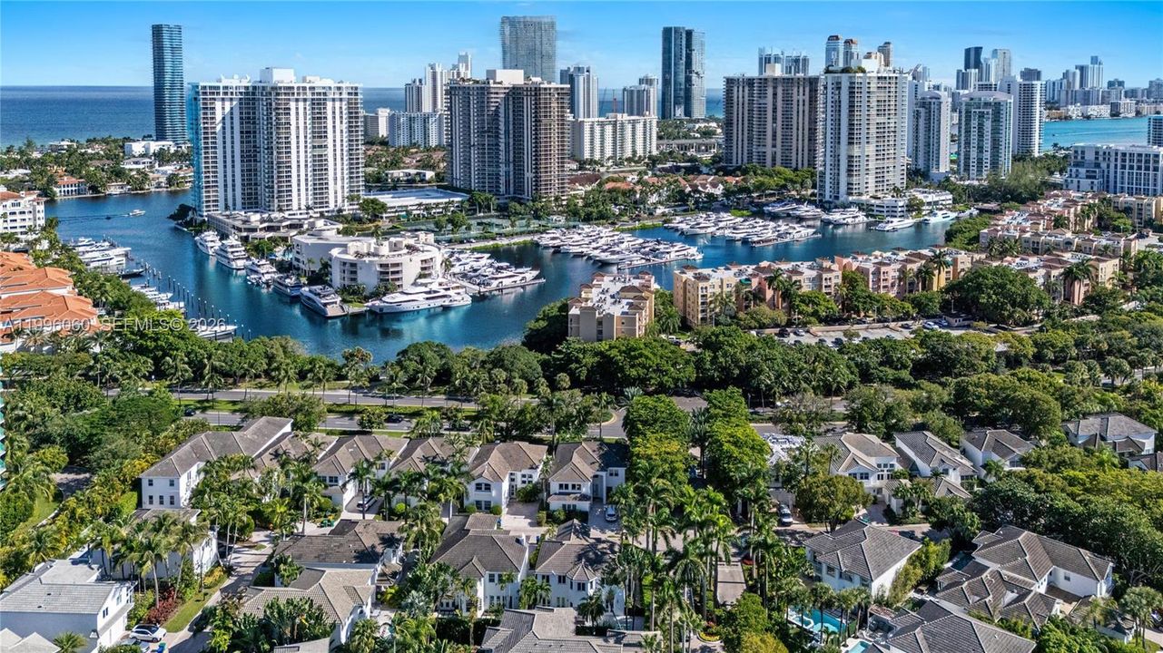 На продажу: $2,500,000 (3 спален, 3 ванн, 2970 Квадратных фут)
