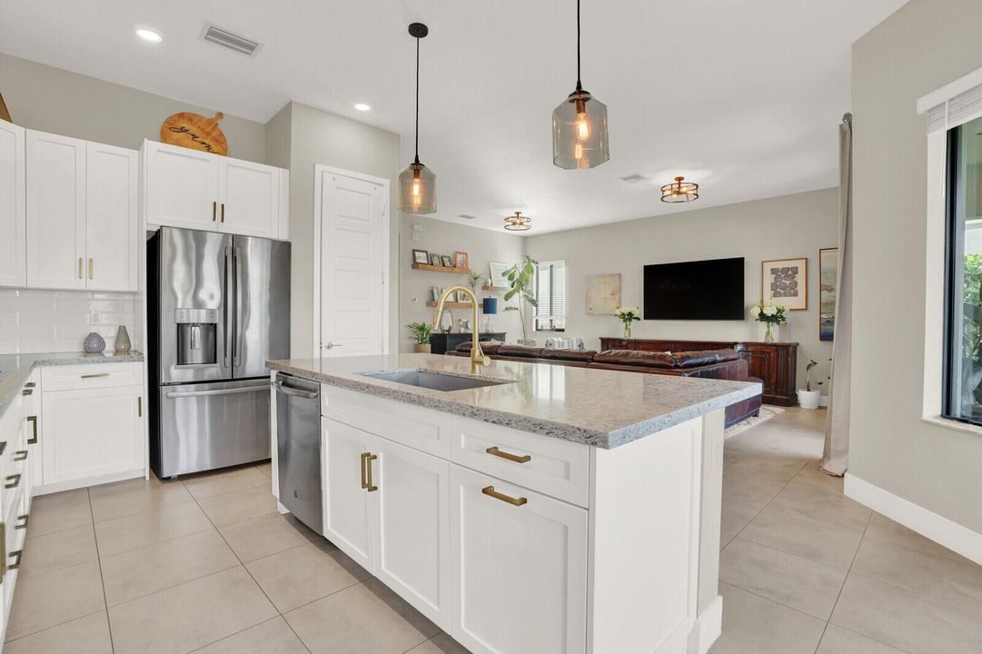 house kitchen 4