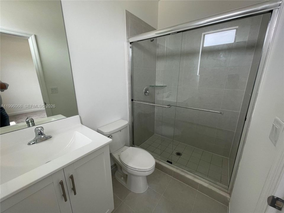 For Rent: $2,400 (3 beds, 2 baths, 0 Square Feet)