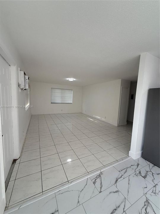 В аренду: $2,100 (2 спален, 1 ванн, 2899 Квадратных фут)