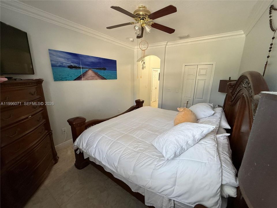 На продажу: $499,500 (3 спален, 2 ванн, 1491 Квадратных фут)