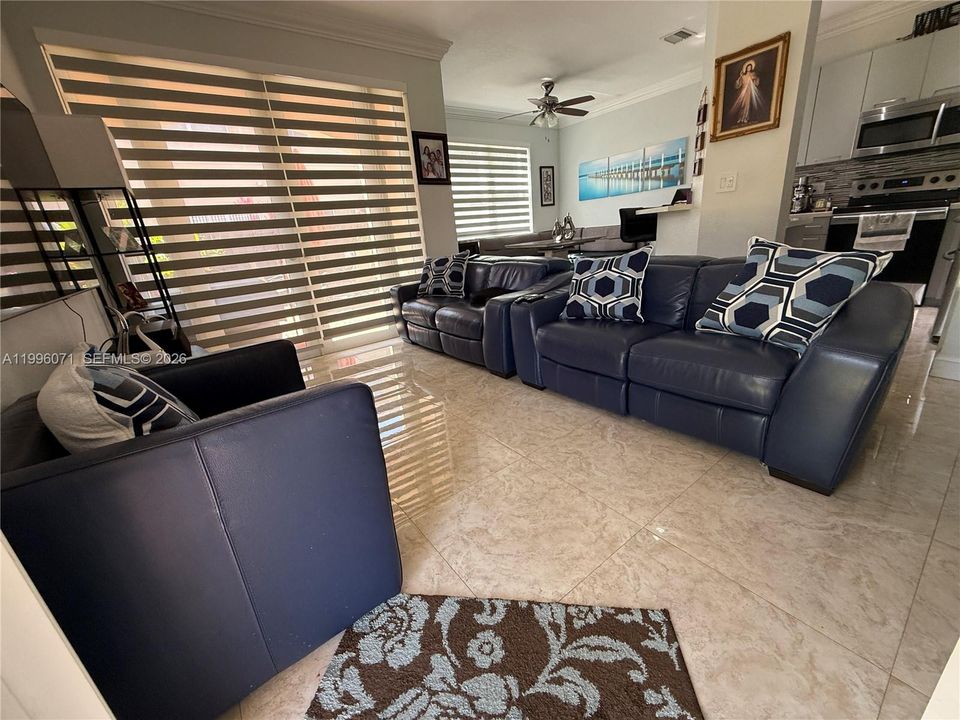 На продажу: $499,500 (3 спален, 2 ванн, 1491 Квадратных фут)