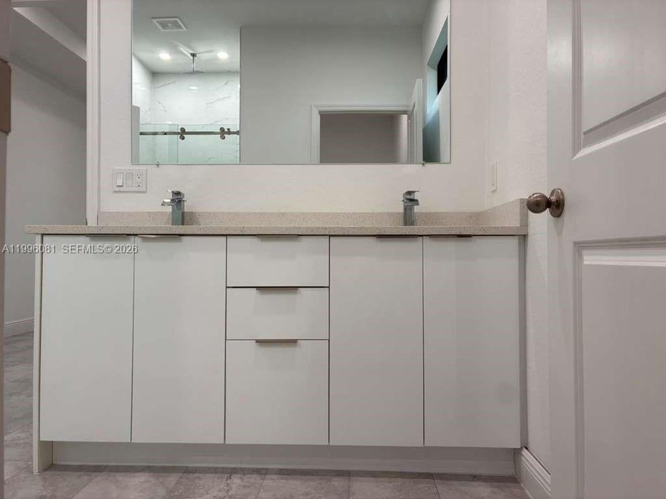 For Sale: $319,900 (3 beds, 2 baths, 1503 Square Feet)