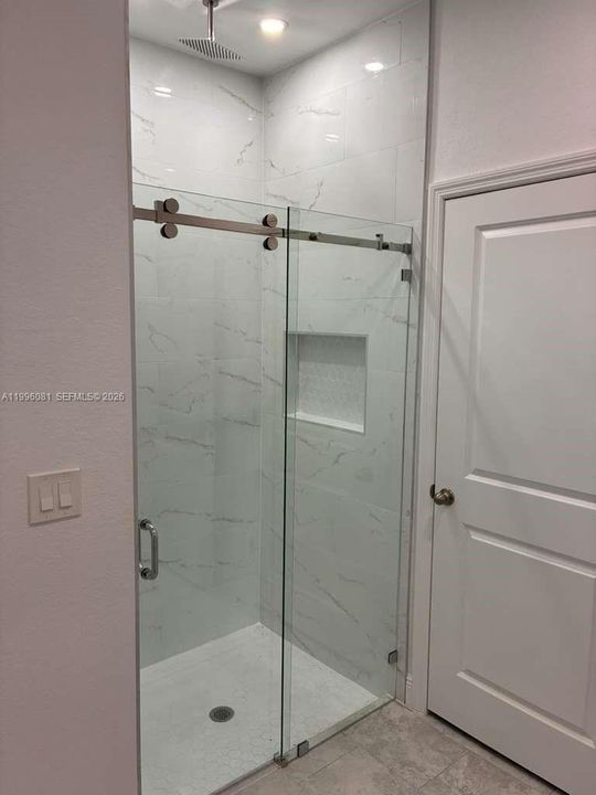 For Sale: $319,900 (3 beds, 2 baths, 1503 Square Feet)