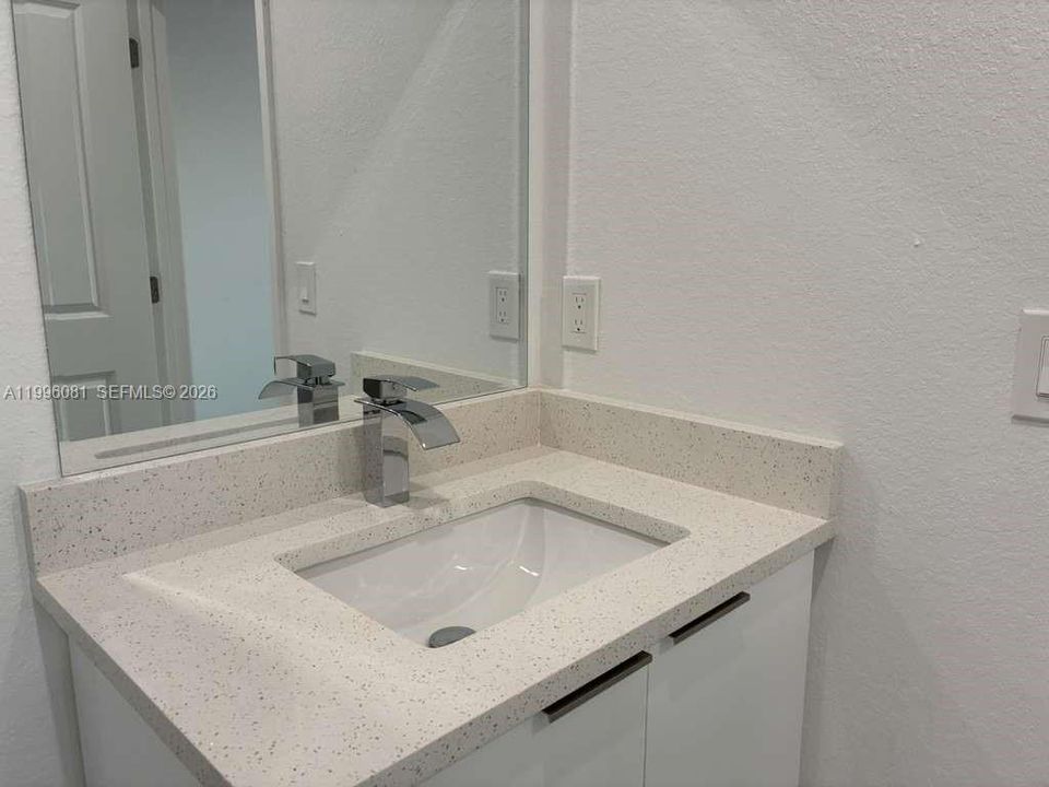 For Sale: $319,900 (3 beds, 2 baths, 1503 Square Feet)