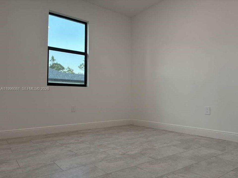 For Sale: $319,900 (3 beds, 2 baths, 1503 Square Feet)