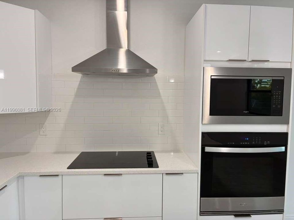 For Sale: $319,900 (3 beds, 2 baths, 1503 Square Feet)