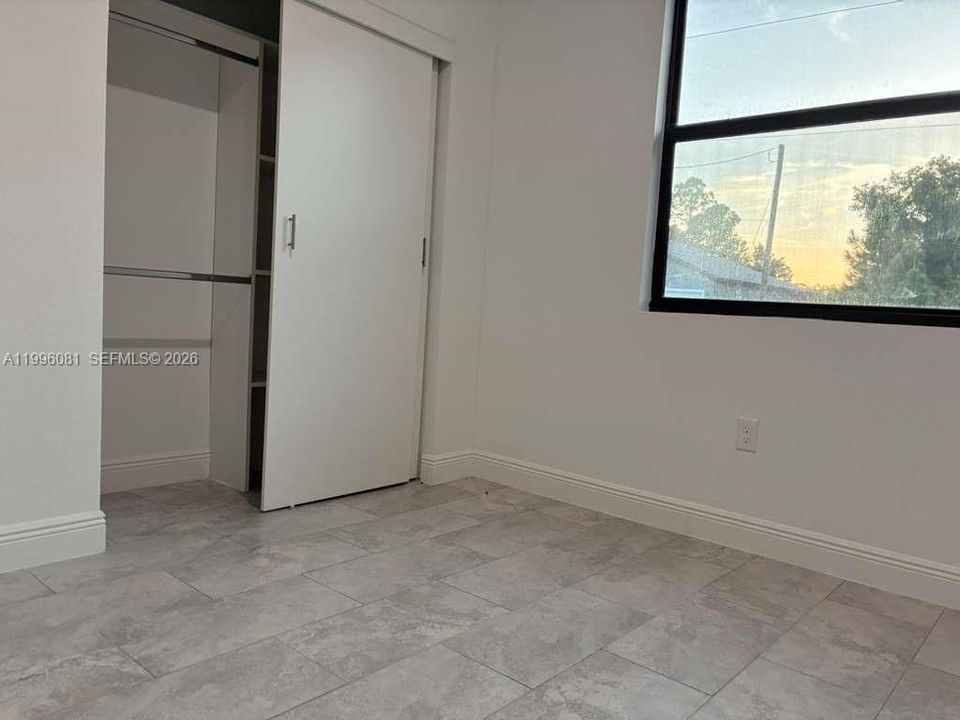 For Sale: $319,900 (3 beds, 2 baths, 1503 Square Feet)