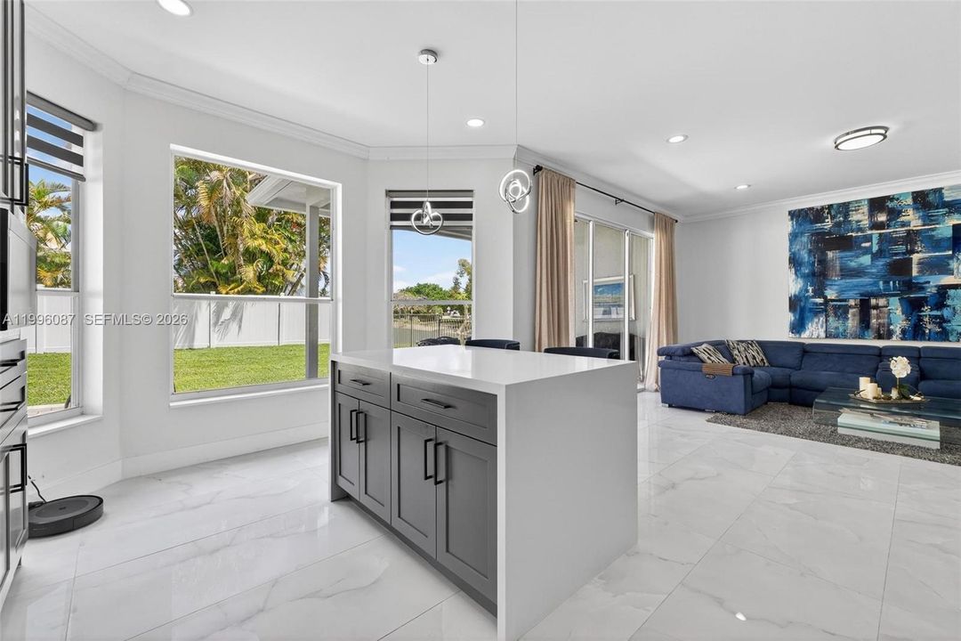 For Sale: $870,000 (4 beds, 2 baths, 2680 Square Feet)