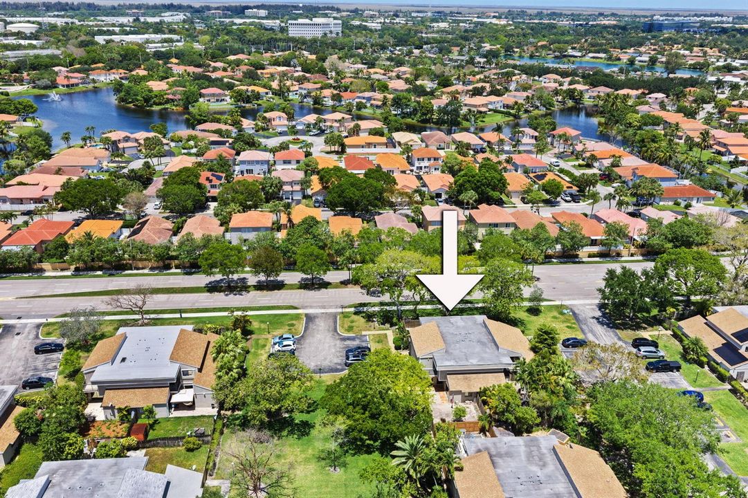 35-web-or-mls-620-commodore-dr