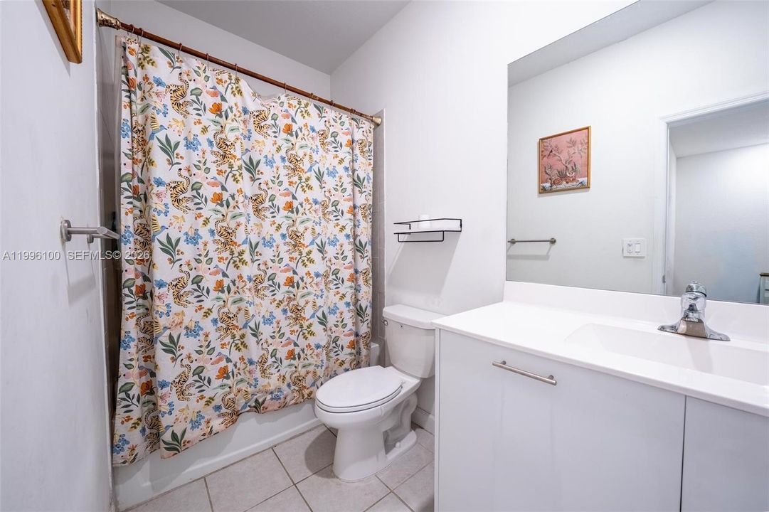 En Venta: $510,000 (3 camas, 2 baños, 1612 Pies cuadrados)