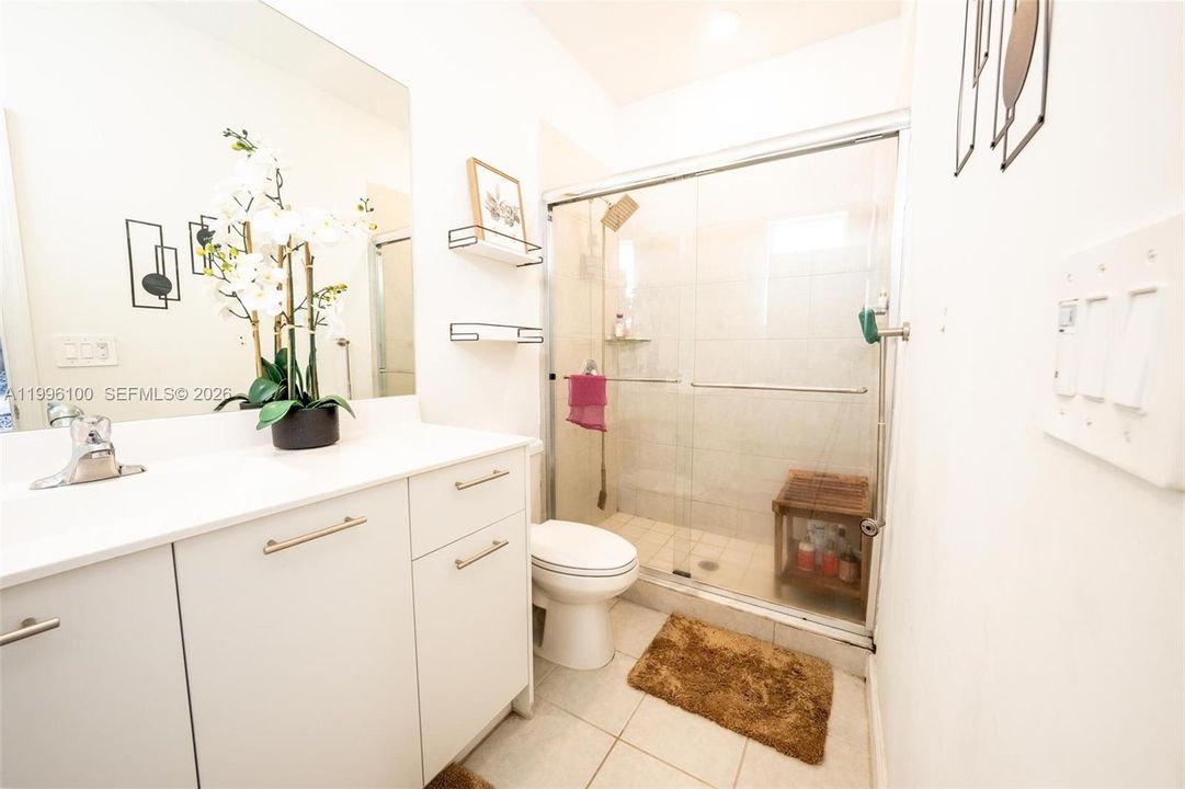 En Venta: $510,000 (3 camas, 2 baños, 1612 Pies cuadrados)