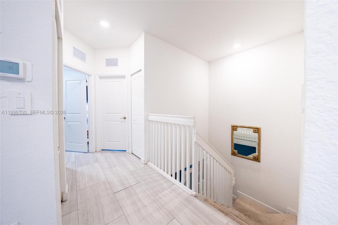 En Venta: $510,000 (3 camas, 2 baños, 1612 Pies cuadrados)