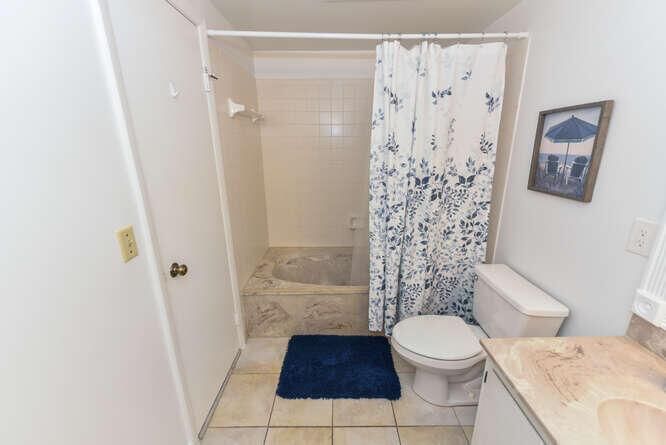 1801 US1 6C Jupiter FL 33477-small-018-0