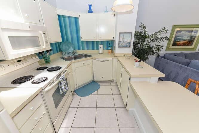 1801 US1 6C Jupiter FL 33477-small-012-0