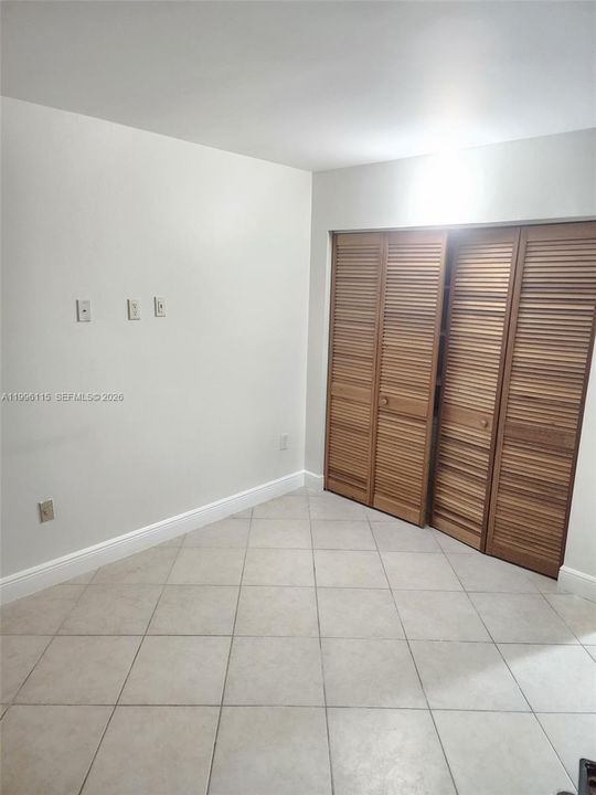 En Venta: $249,000 (2 camas, 1 baños, 767 Pies cuadrados)