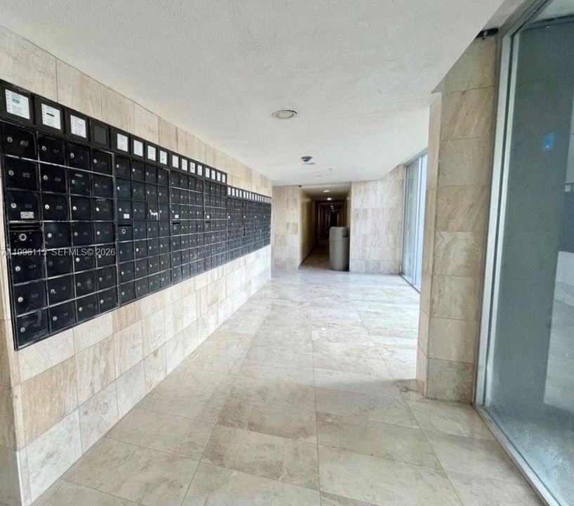 En Venta: $249,000 (2 camas, 1 baños, 767 Pies cuadrados)