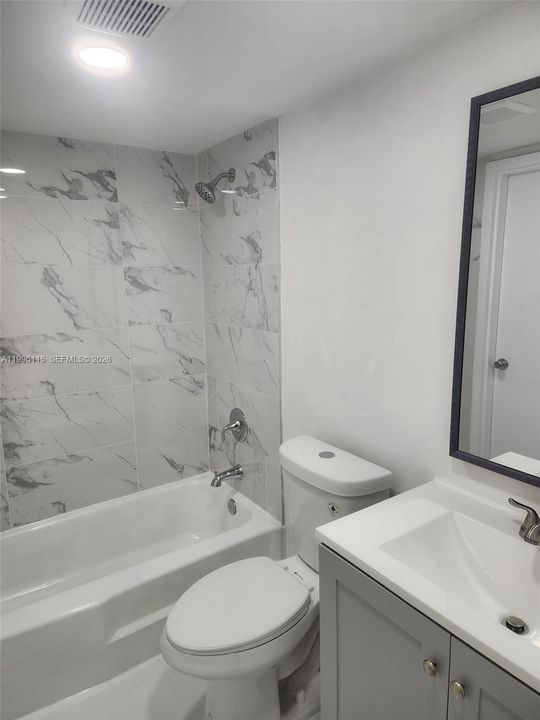 En Venta: $249,000 (2 camas, 1 baños, 767 Pies cuadrados)