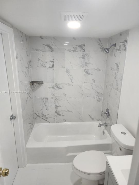 En Venta: $249,000 (2 camas, 1 baños, 767 Pies cuadrados)