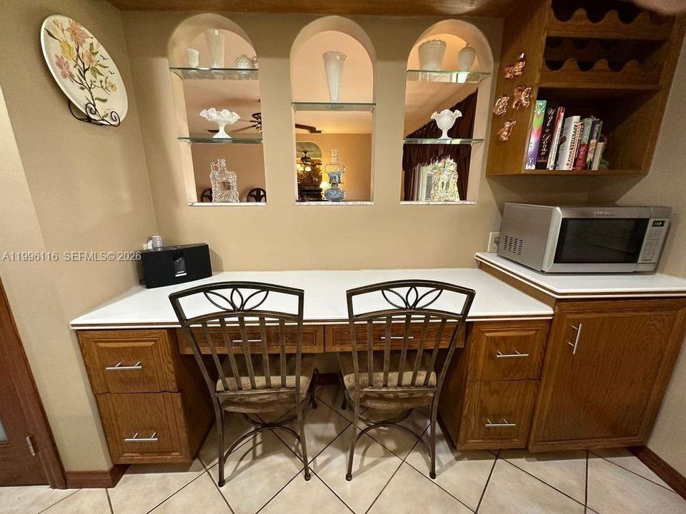 For Sale: $2,400,000 (6 beds, 3 baths, 3643 Square Feet)