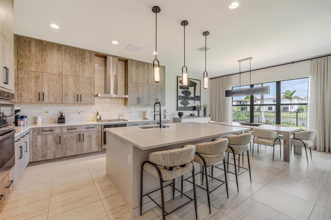 8283 Royal County Down Rd-17