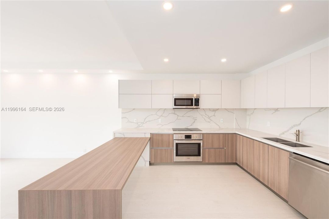 En Venta: $1,500,000 (2 camas, 2 baños, 1532 Pies cuadrados)
